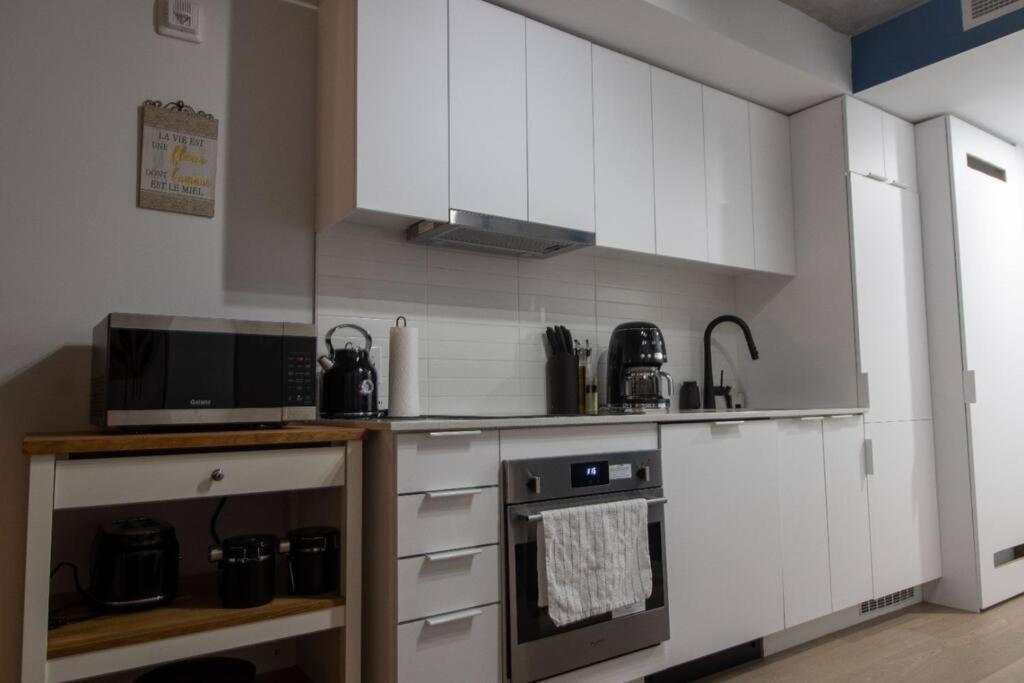 Bel Appartement Au Centre-Ville Montréal Eksteriør billede